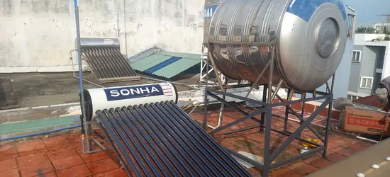 So Sánh Các Loại Ống Thủy Tinh Máy Năng Lượng Mặt Trời Hiện Nay