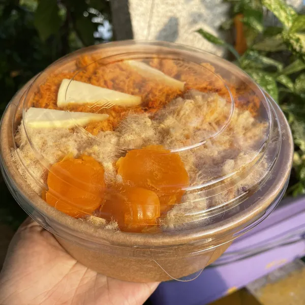 Bánh Bông Lan Trứng Muối