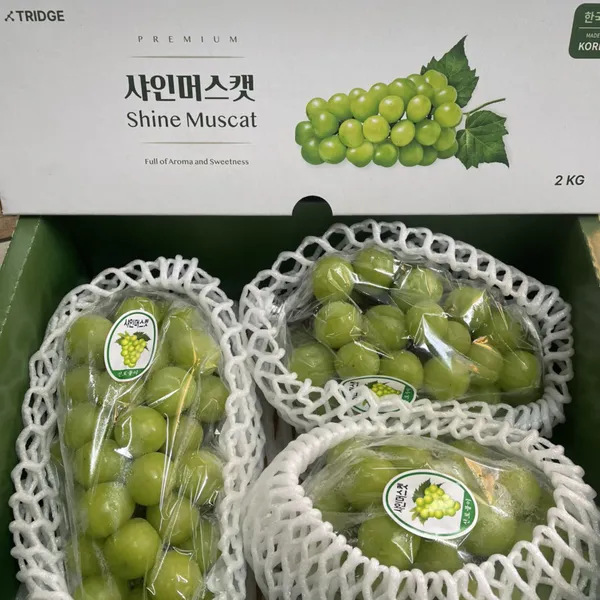 Nho mẫu đơn hàn