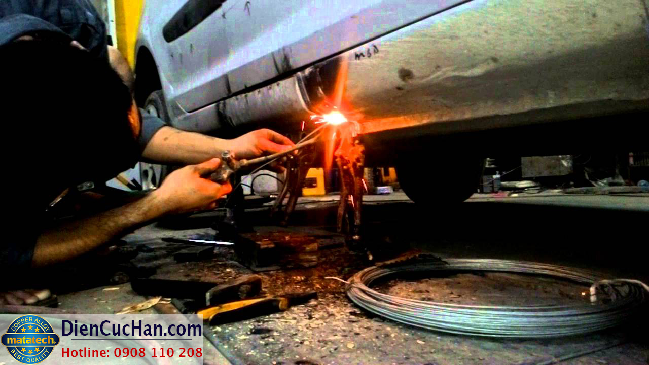 Phương pháp ứng dụng điện cực hàn điểm 1 phía Phương pháp ứng dụng điện cực hàn điểm 1 phía