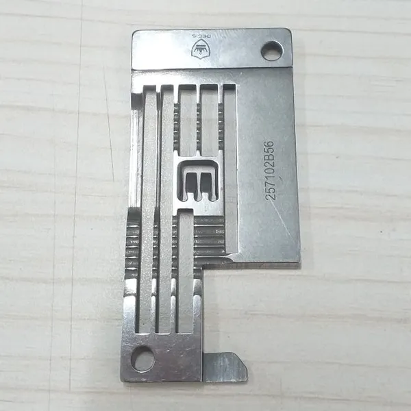 257102B56 Mặt Nguyệt Viền Xén 3 Kim 5.6mm Pegasus W664-35 BB