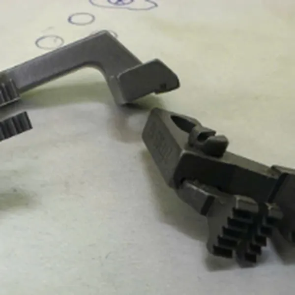 Bàn lừa máy vắt sổ 4 chỉ EX 5114