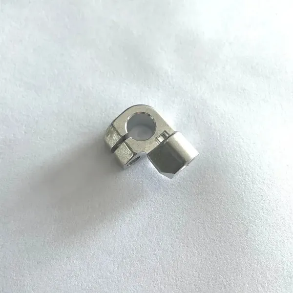 Cùi Móc Dưới Viền Juki MF-7800(134-24700)