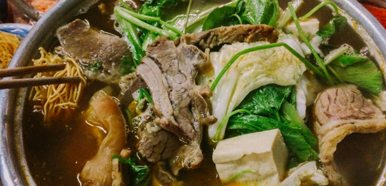 Cách chế biến lòng bò hầm sả Cách chế biến lòng bò hầm sả