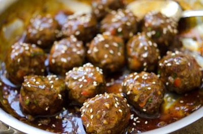 Chế biến món thịt bò viên sốt thơm và xì dầu Chế biến món thịt bò viên sốt thơm và xì dầu