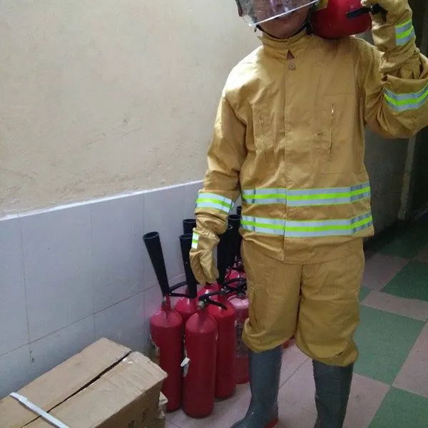 Giá quần áo chữa cháy theo thông tư 48