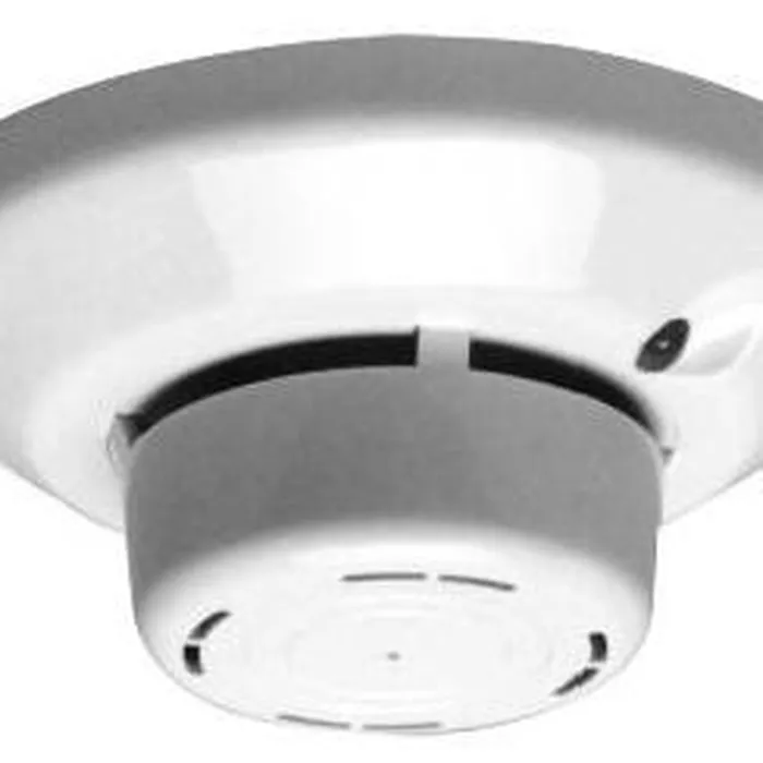 Đầu báo khói System Sensor 882