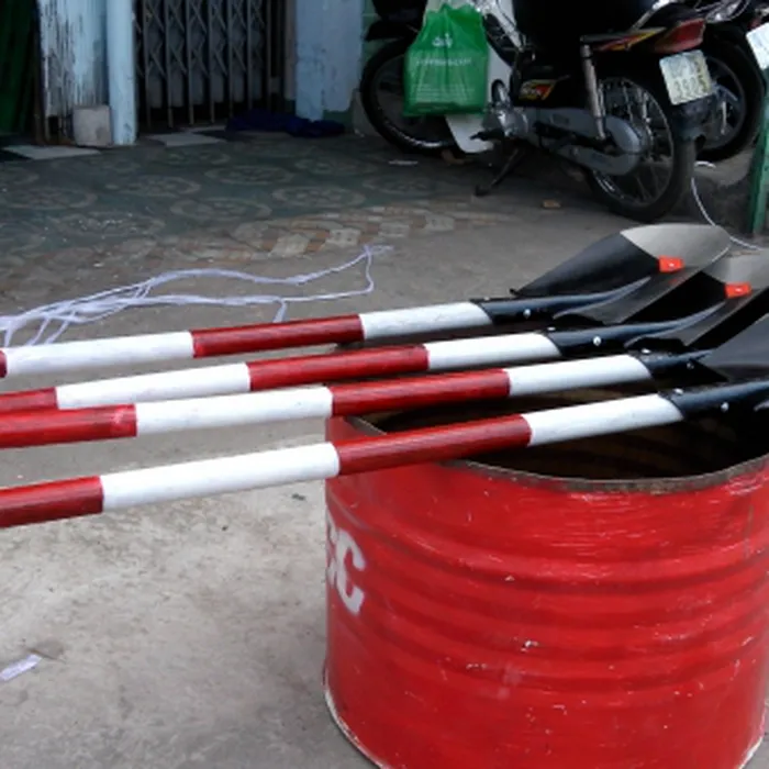 xẻng xúc cát chữa cháy