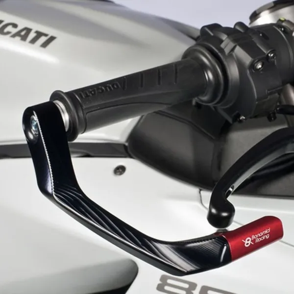 Bảo vệ tay thắng Bonamici Racing