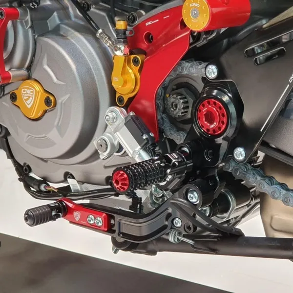 Bộ gác chân trước CNC Racing cho Ducati Hyper 950