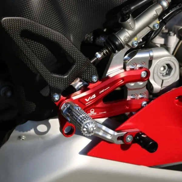 Gác chân CNC Racing Pramac racing Ducati V4/V4S/V4R