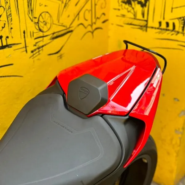 Tay dắt sau Ducati Monster 937