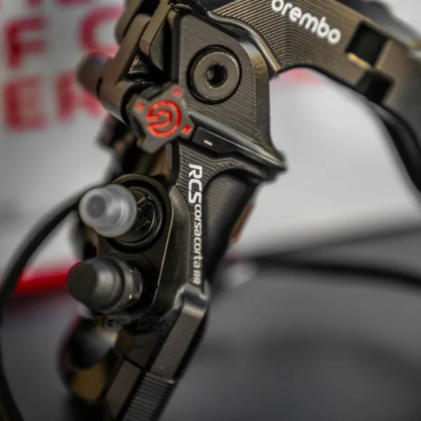 Ùm thắng Brembo billet Corsa Corta RR 17 (cho 2 đĩa thắng trước)