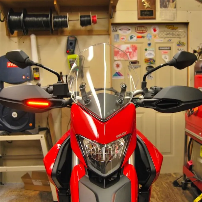 Signal led NRC thay thế xi nhan zin Hyper 939/821