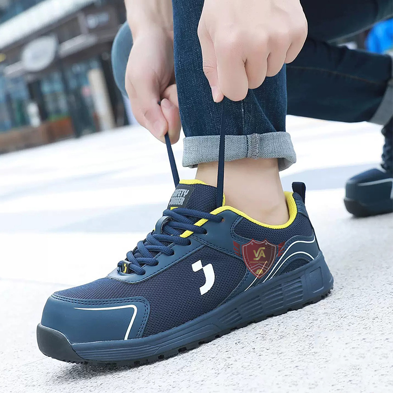 Giày Bảo Hộ Êm Chân, Siêu Nhẹ Safety Jogger AAK S1P