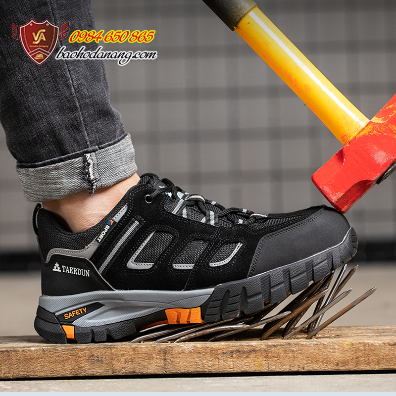Giày bảo hộ mũi thép Mã VA08 nhập khẩu với thiết kế đẹp, kiểu dáng thể thao trẻ trung, thời trang.