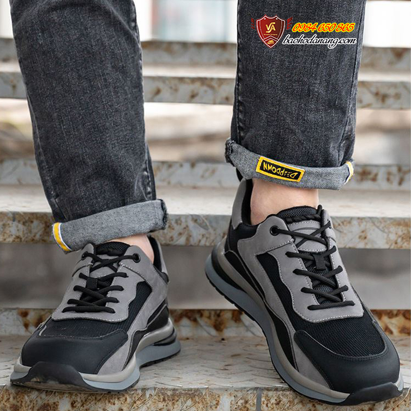 Giày Bảo Hộ Nam Đẹp Kiểu Dáng Thời Trang Chất Liệu Da Lộn Màu Nâu Mũi Thép Chống Đập Và Đế Lót Kevlar Chống Đâm Xuyên VA02