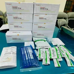 Kit Test Nhanh - Bộ Test Nhanh - Test Kháng Nguyên BIOCREDIT (Rapigen ) AG Công Nghệ Hàn Quốc - Chứng nhận của Bộ Y Tế