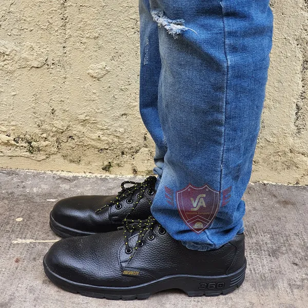 Giày Bảo Hộ Công Trình 360