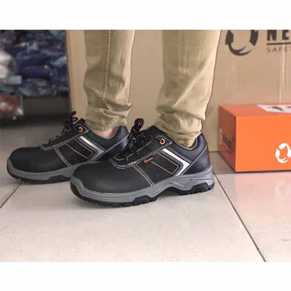 Giày Bảo Hộ Công Trình Neuking - Singapore NK80