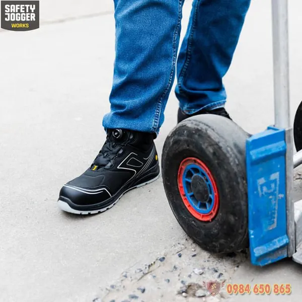 Giày Bảo Hộ  Jogger Cador S3 Mid TLS (Khóa Vặn)