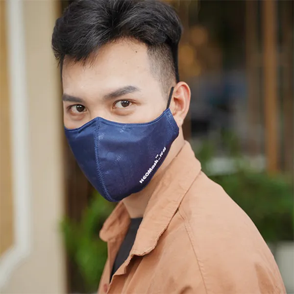 Khẩu trang than hoạt tính Neomask Vison VC65 (qua tai)