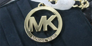 Túi xách Michael Kors xuất khẩu dư có thật không?