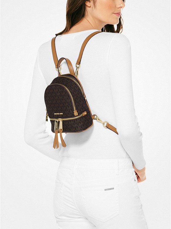 Balo mini Michael Kors của nữ Rhea Mini Brown Logo Backpack, balo MK mini  hàng hiệu