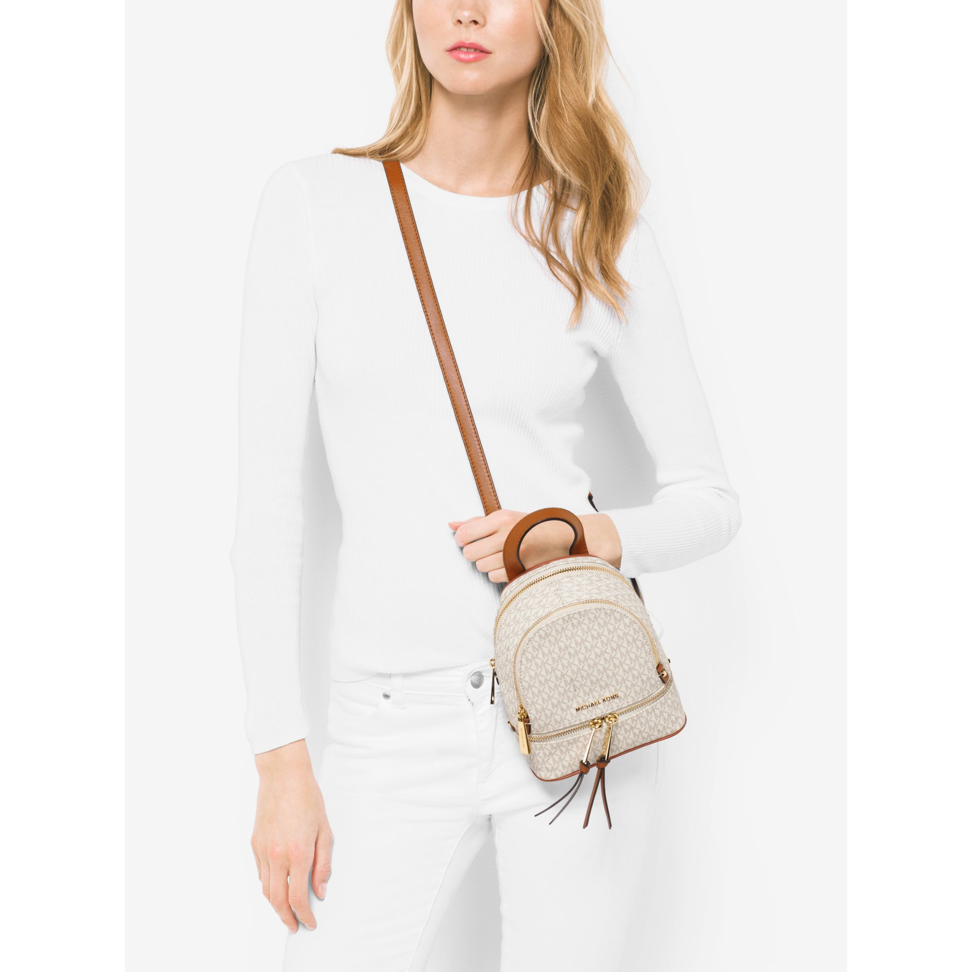 Balo mini Michael Kors của nữ Rhea Mini Vanilla Logo Backpack, balo MK mini  hàng hiệu
