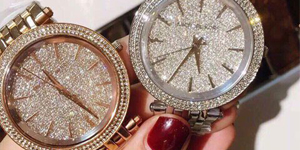 ​​​​​​​Đồng hồ Michael Kors nữ chính hãng mua ở đâu uy tín tại TPHCM?