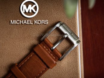 ​​​​​​​Các mẫu đồng hồ Michael Kors nữ dây da hot hiện nay