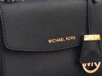 Những chiếc túi xách hàng hiệu Michael Kors chính hãng mới về đầy ấn tượng tại K&A