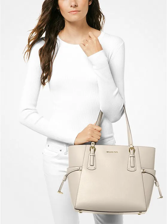 Michael kors voyager deals small crossgrain leather tote