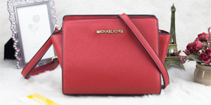 Túi đeo chéo Michael Kors chính hãng giá rẻ mua ở đâu tốt?