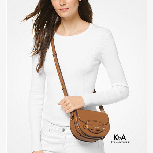 Túi xách Michael Kors chính hãng bán ở đâu Cary Small Leather Saddle Bag