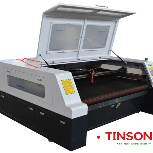  Máy cắt Laze 2 đầu 1600mm*1000mm