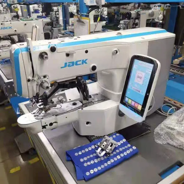 Máy đính nút điện tử màn hình cảm ứng jack JK-T1903GSK-DII
