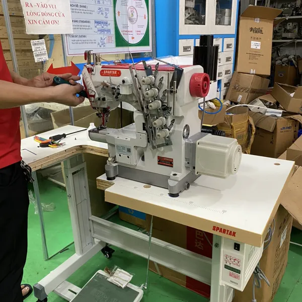 Máy viền bo tay điện tử Spartak ST-2600D /UT