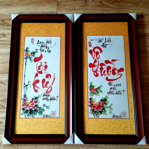 Khung tranh thư pháp 1 cặp chữ TRI KỶ-VÔ THƯỜNG