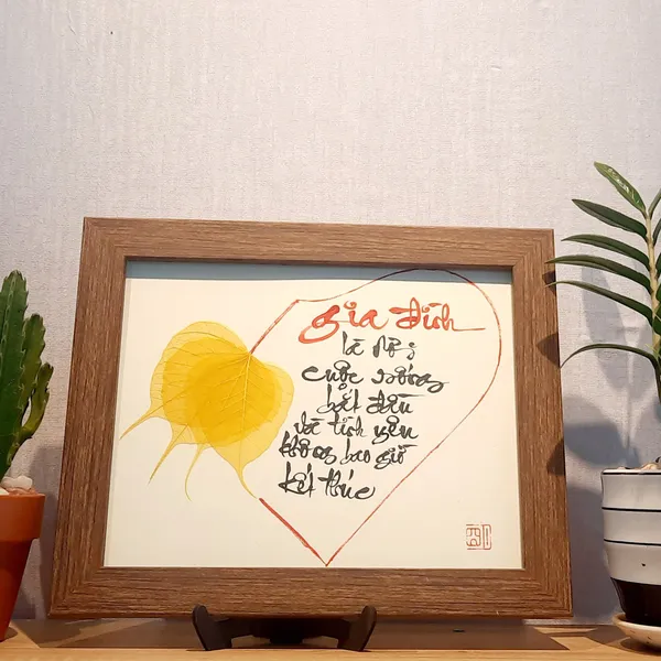 Thư pháp lá bồ đề tình yêu gia đình