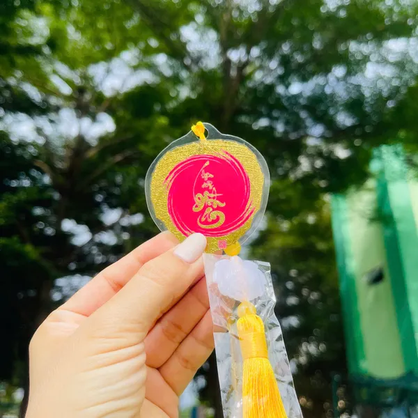Lá Bồ Đề Dát Vàng Chữ Thư Pháp BÌNH AN Phù Hợp Làm Treo Xe Ốp Lưng Điện Thoại Nhà Cửa
