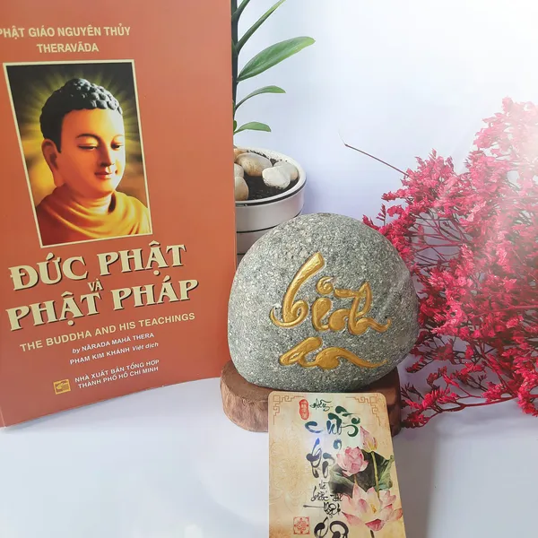 Đá thư pháp chữ Bình An