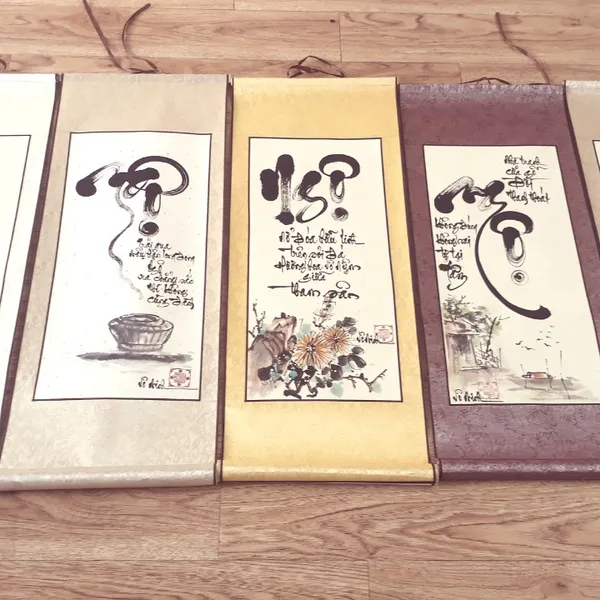 Liễn thư pháp viết theo yêu cầu