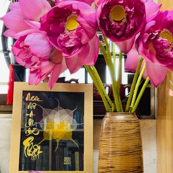Thư pháp lá bồ đề NAM MÔ A DI ĐÀ PHẬT