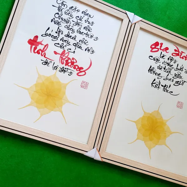Thư pháp lá bồ đề chữ TÌNH THƯƠNG 1