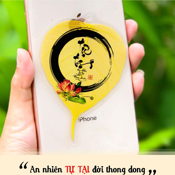 Lá bồ đề chữ TỰ TẠI