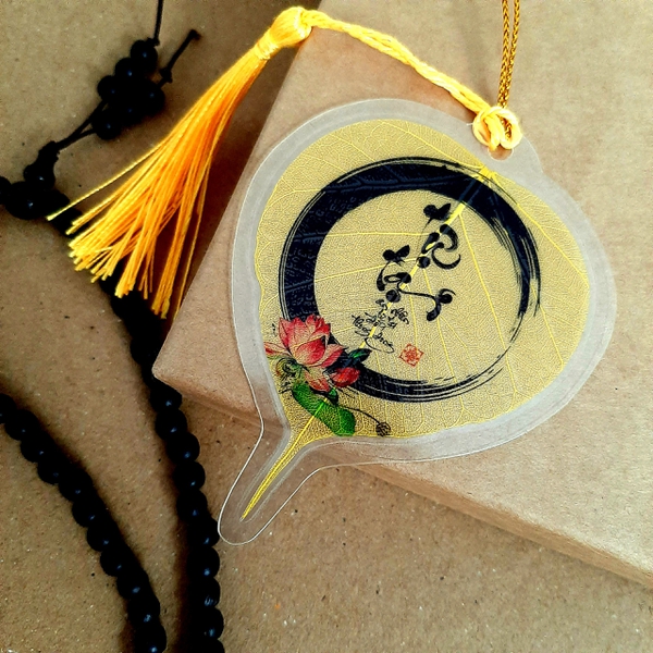 Lá bồ đề chữ TỰ TẠI