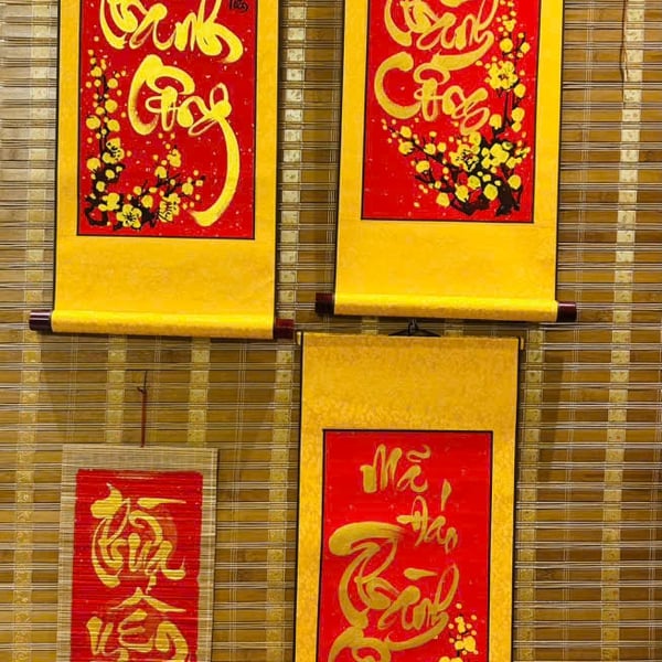 Liễn thư pháp 30x80 cm chữ PHÚC SINH PHÚ QUÝ nền giấy đỏ