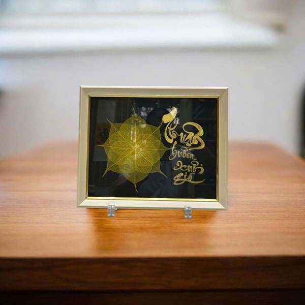 Thư pháp lá bồ đề THUẬN BUỒM XUÔI GIÓ