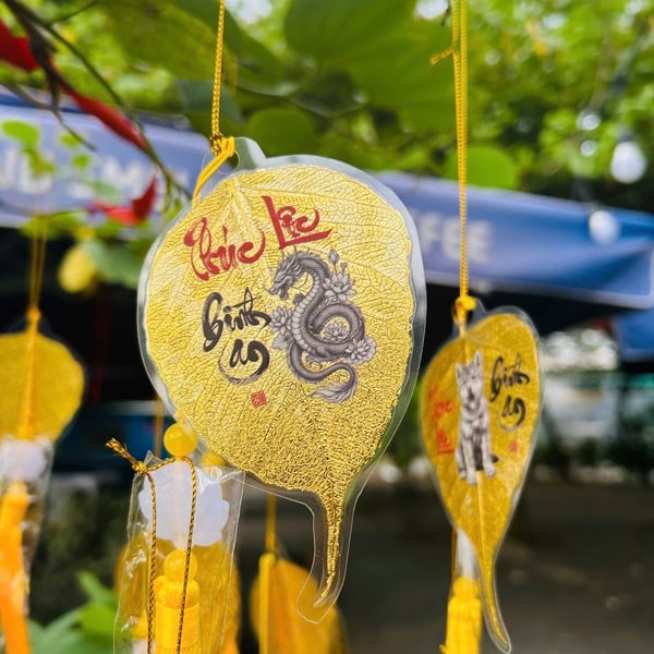 Lá bồ đề 12 con giáp phong thủy bình an may mắn theo tuổi-lá tuổi DẦN
